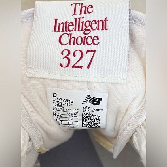 New Balance 327 retro sneaker in sea salt rain cloud M 9/W 10.5 - Picture 12 of 16